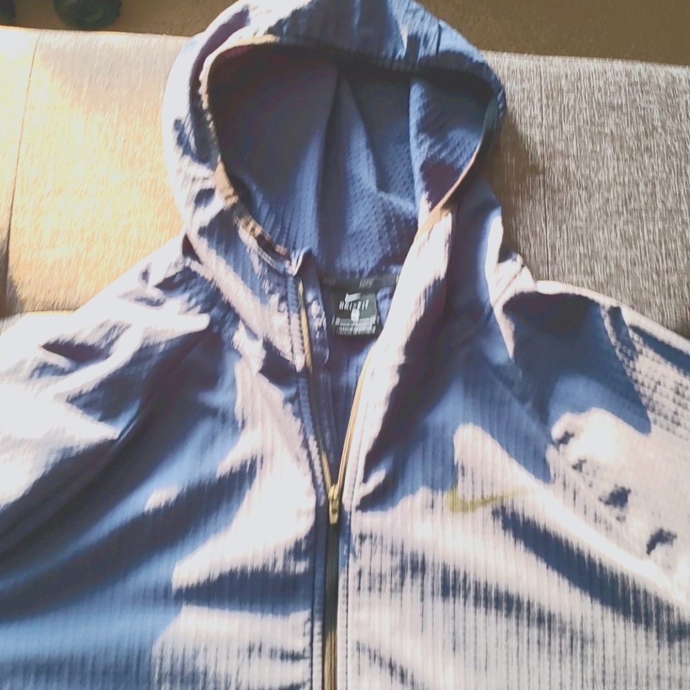 Nike Dry Fit light weight Wind Breaker